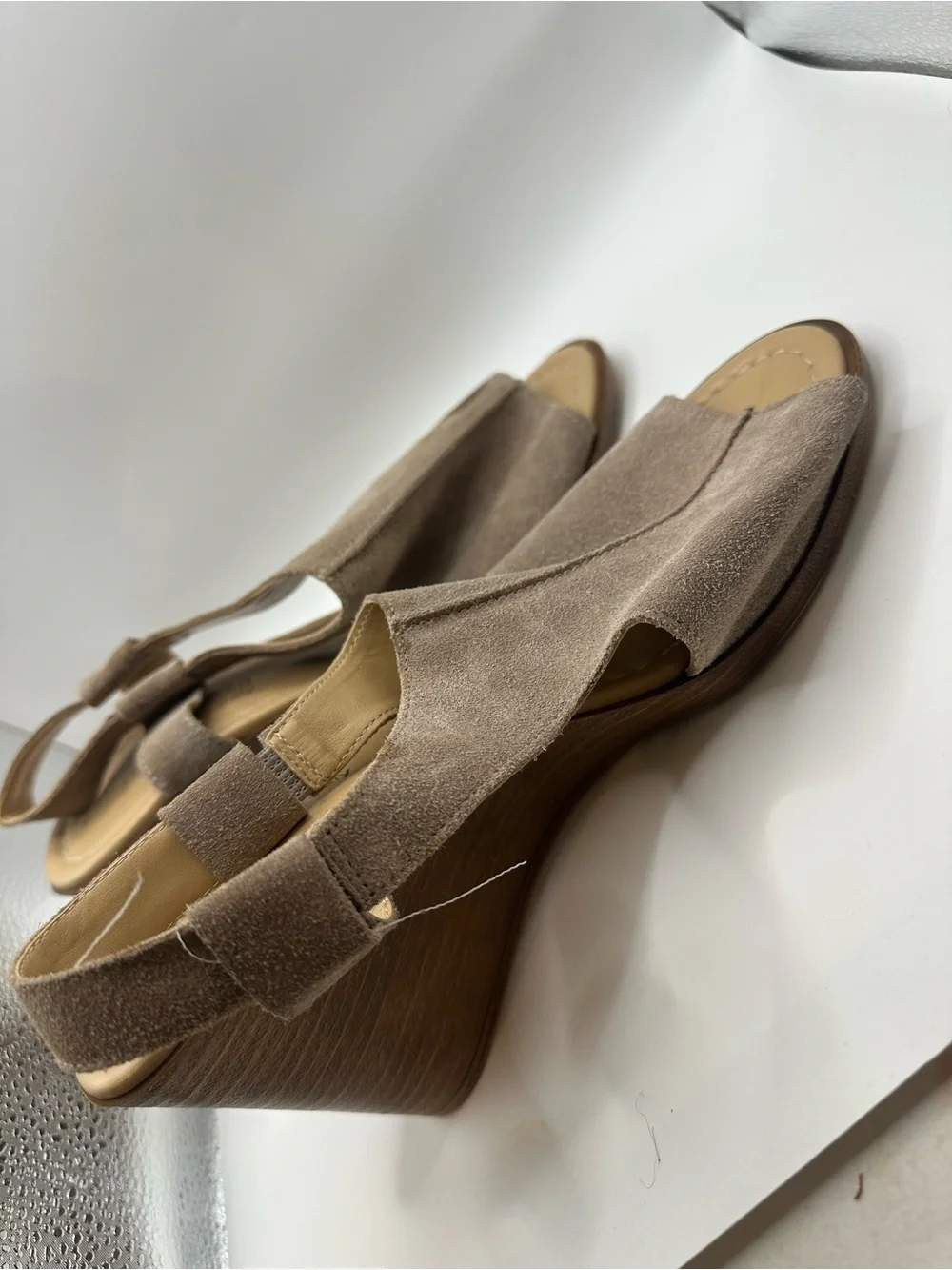Sophia Milano Taupe Suede Slingback Wedge Sandals Size 9